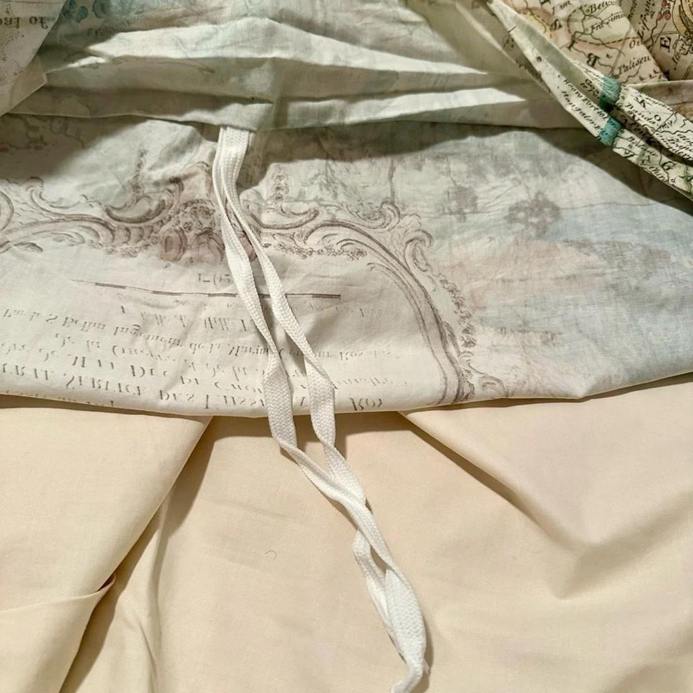 Pottery Barn World Map Duvet Cover & Shams. Blue and Cream King/CAL King